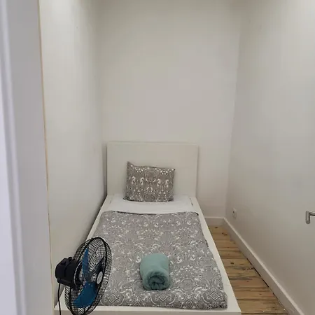 בית הארחה Zena