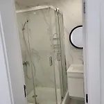 Zena Лиссабон
