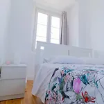 Zena