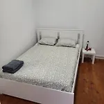 Zena Лиссабон