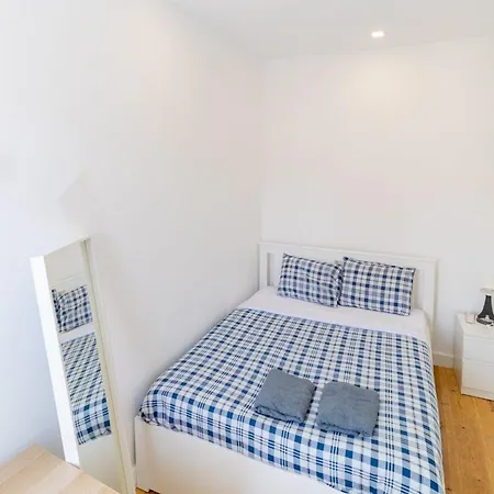 Zena Guest house
