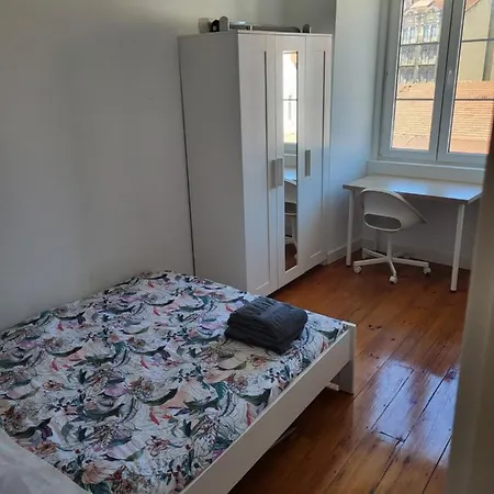 Zena Guest house